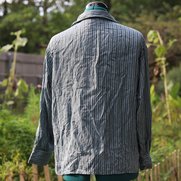 Vintage | gigi 100% silk button down shirt - Picture 3 of 7